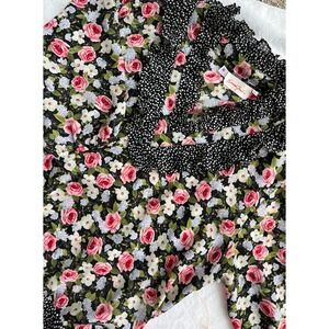 Susan Gail Floral Ruffle V Neck Blouse Top Women's‎ Size L Black Pink Roses USA